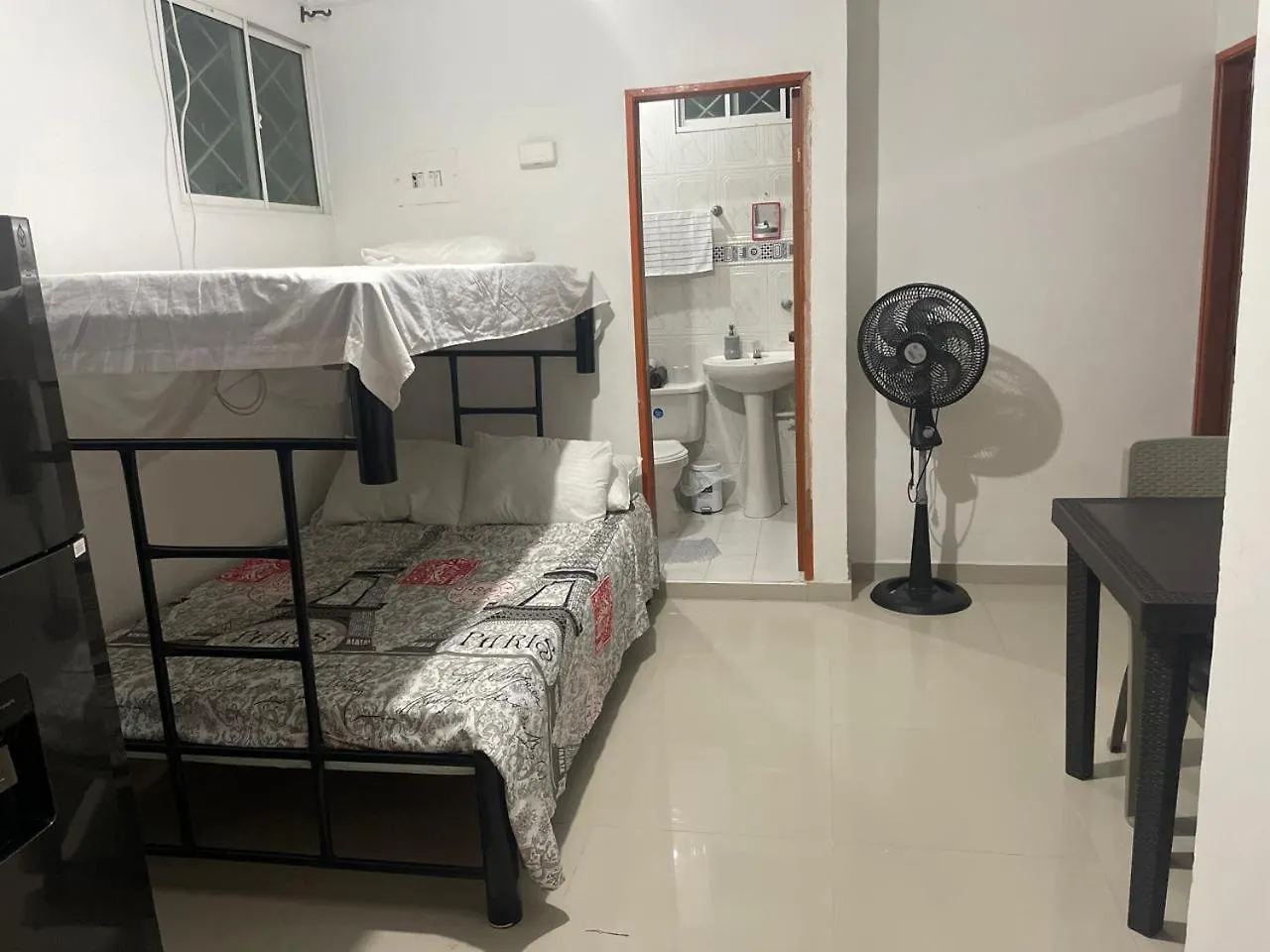 Rodadero Edificio 7 Mares Santa Marta  Kolumbia